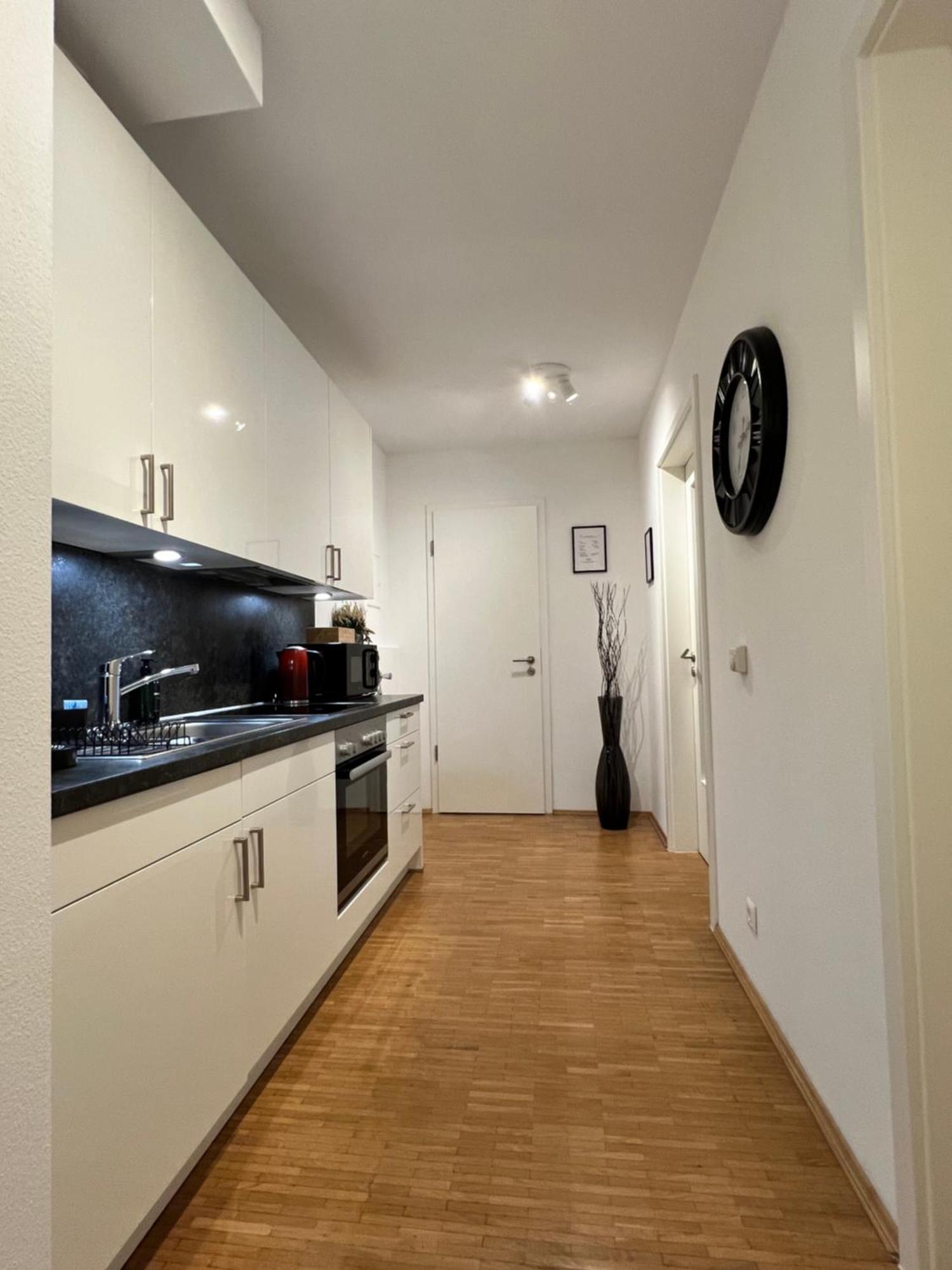 Moderne Wohnung Naehe Hbf-Lift-Tiefgarage-Contactless Check-In Hannover Exteriör bild